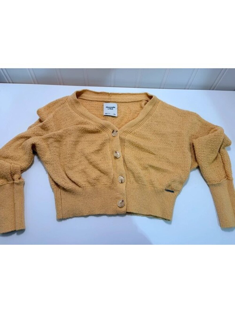 Abercrombie & Fitch Butter Yellow Cardigan